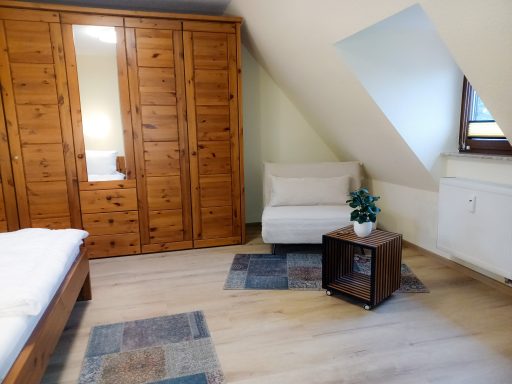 Schlafzimmer DG